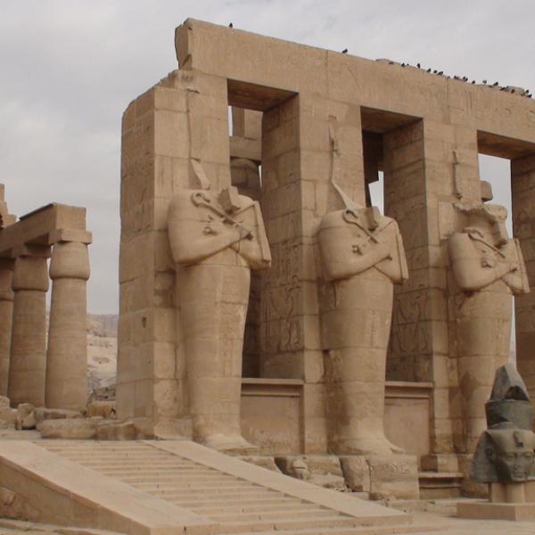 LE RAMESSEUM