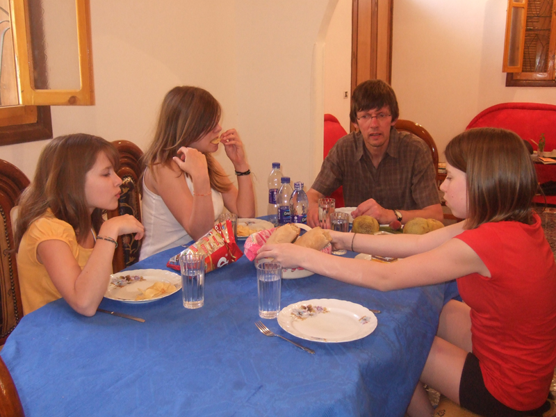 Jean-Louis,Claire,Marianne, et Lara - Avril 2008