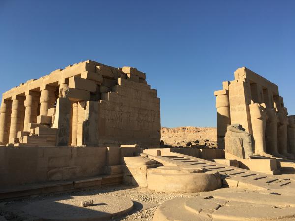 2ème cour du Ramesseum - octobre 2016