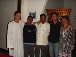 Thierry, Ali, Chazli, Dominique et Isabelle dans la suite Cléopâtre de KV1.