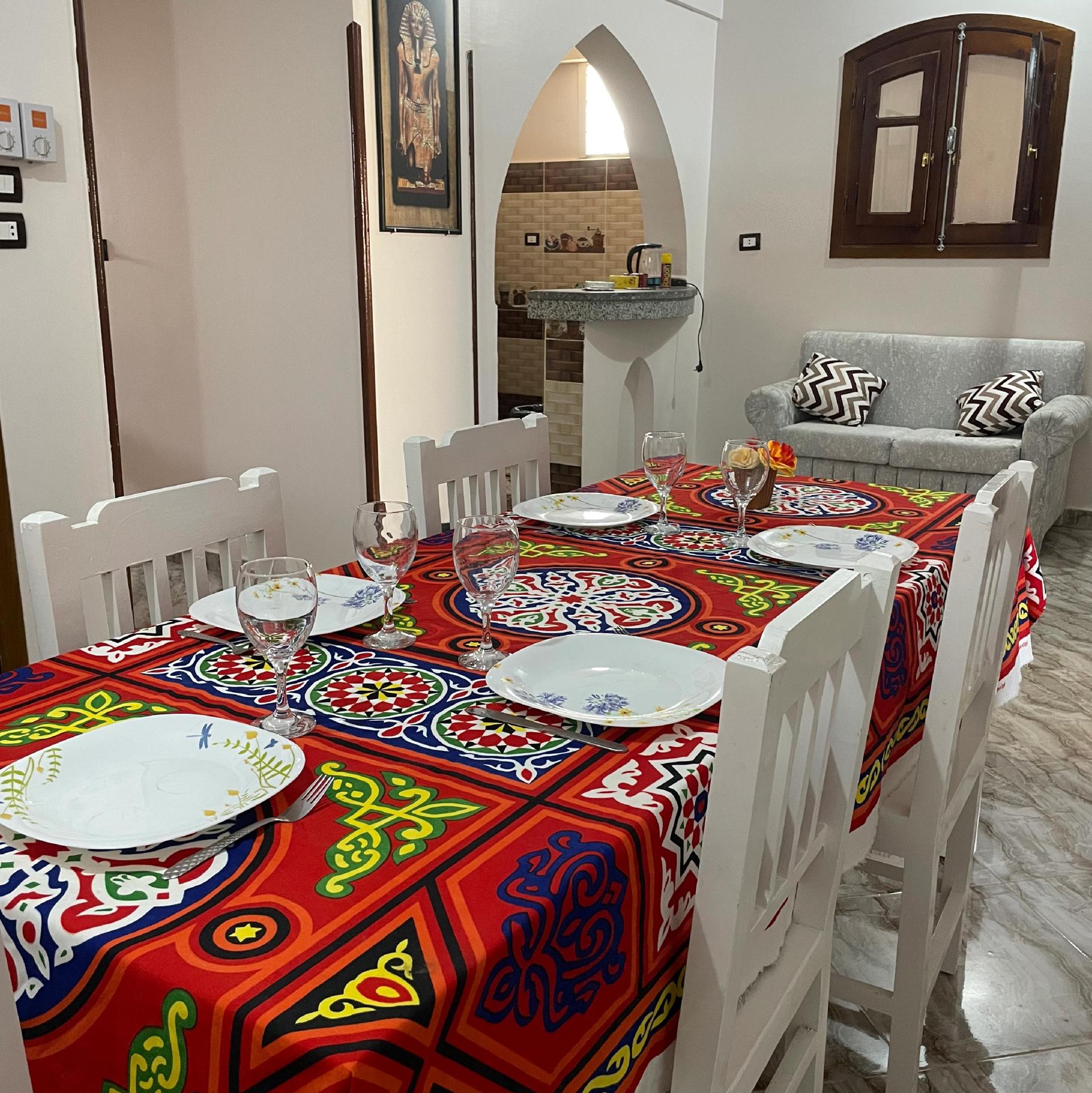 Salle à manger/ Salon/ Cuisine