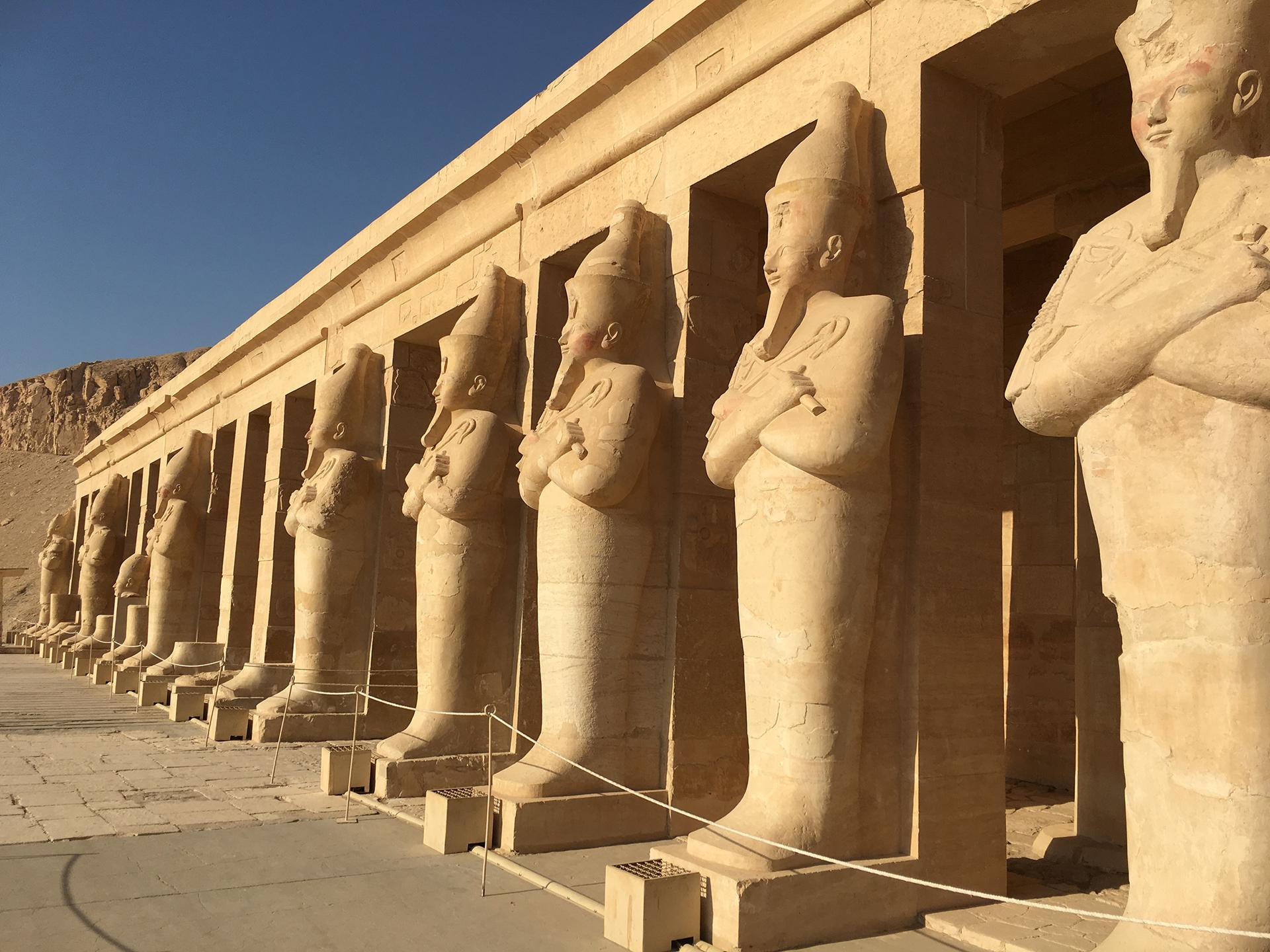 LE TEMPLE DE DEIR EL BAHARI