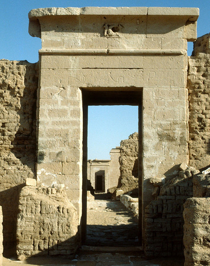 Temple of Qasr el-Zayyân in Khârga Oasis